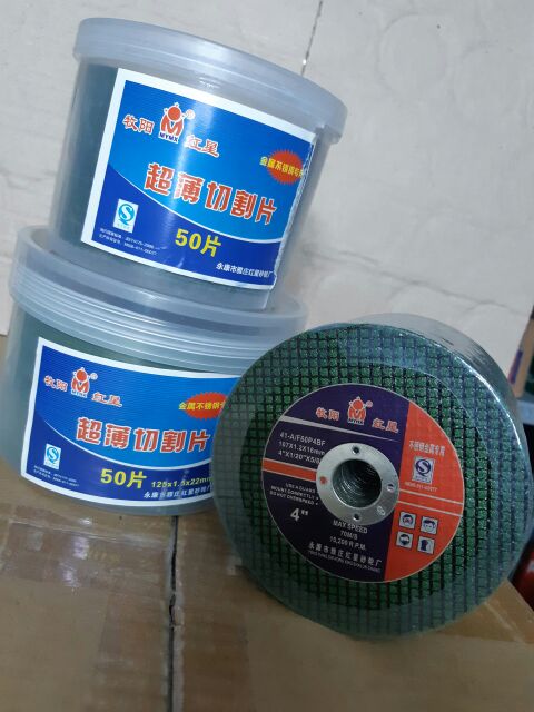 Đá cắt xanh M 1T 50 viên.