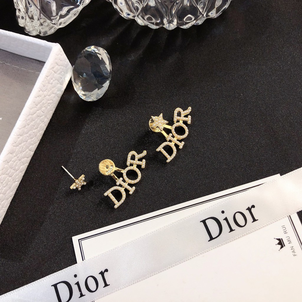 Đôi khuyên tai hình chữ Dior đính kim cương giả thời trang cho nữ