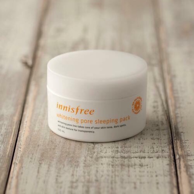 Mặt Nạ Ngủ Dưỡng Trắng Da Và Se Khít Lỗ Chân Lông Innisfree Whitening Pore Sleeping Pack 100ml