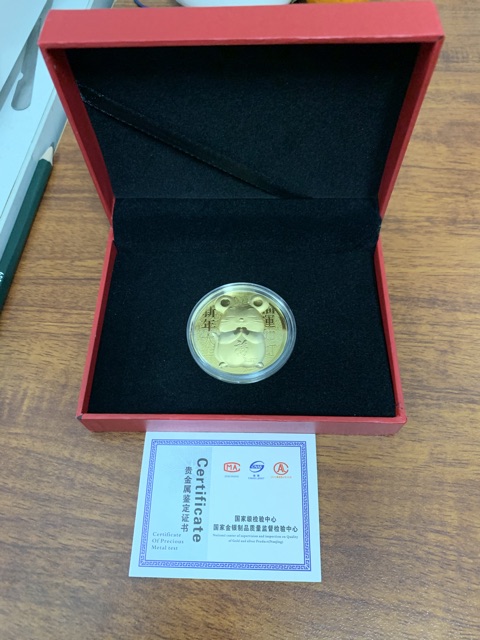 Hộp Đồng Xu Trâu Vàng May Mắn 2021