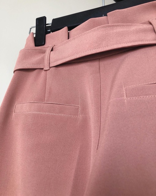 Quần suông cạp xếp ly đai tròn | BigBuy360 - bigbuy360.vn