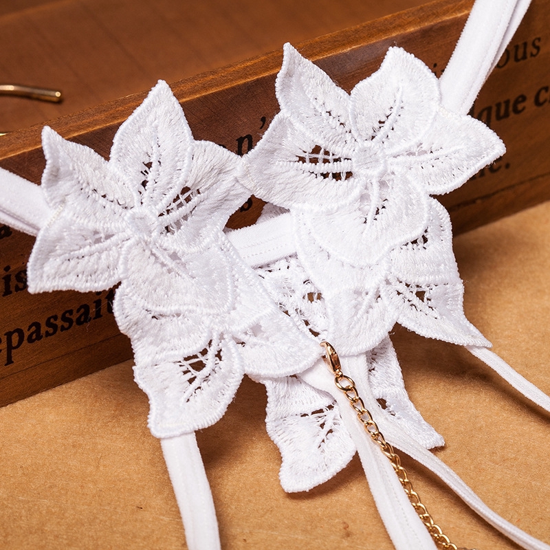 Quần lót nữ dạng dây lọt khe quyến rũ