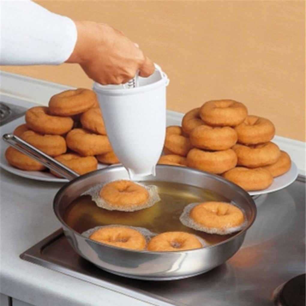 Bộ Dụng Cụ Làm Bánh Donut Tiện Lợi