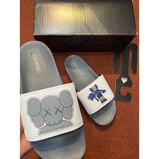 Dép adidas plus kaws-xám trắng