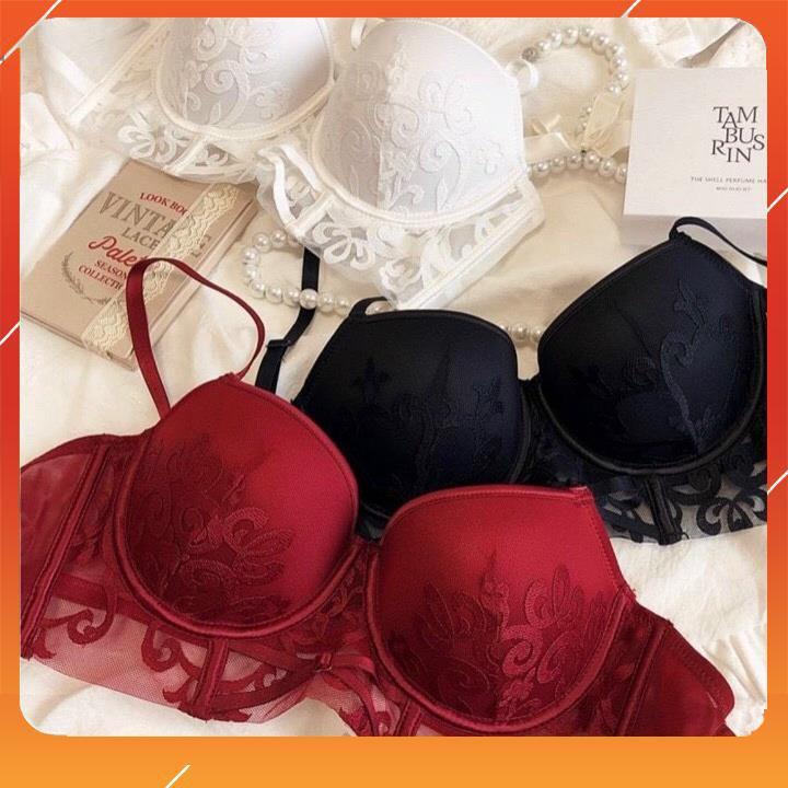 Set bộ đồ lót nữ Vick siêu cấp áo có gọng cup ngang, chất liệu ren họa tiết hoa, có đệm mút. Mã B21245