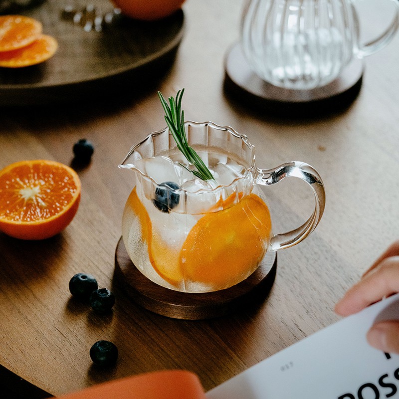 Bình Nước Thủy Tinh Chịu Nhiệt Có Tay Cầm Dung Tích 300 / 550ml