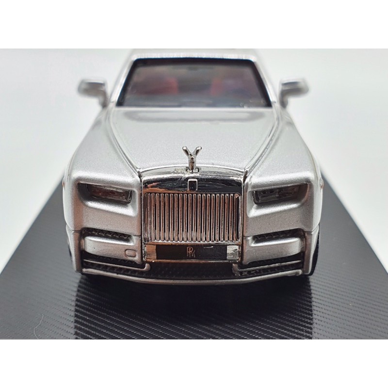 Xe Mô Hình Rolls Royce Phantom VII 1:64 Collector's Model ( Bạc )