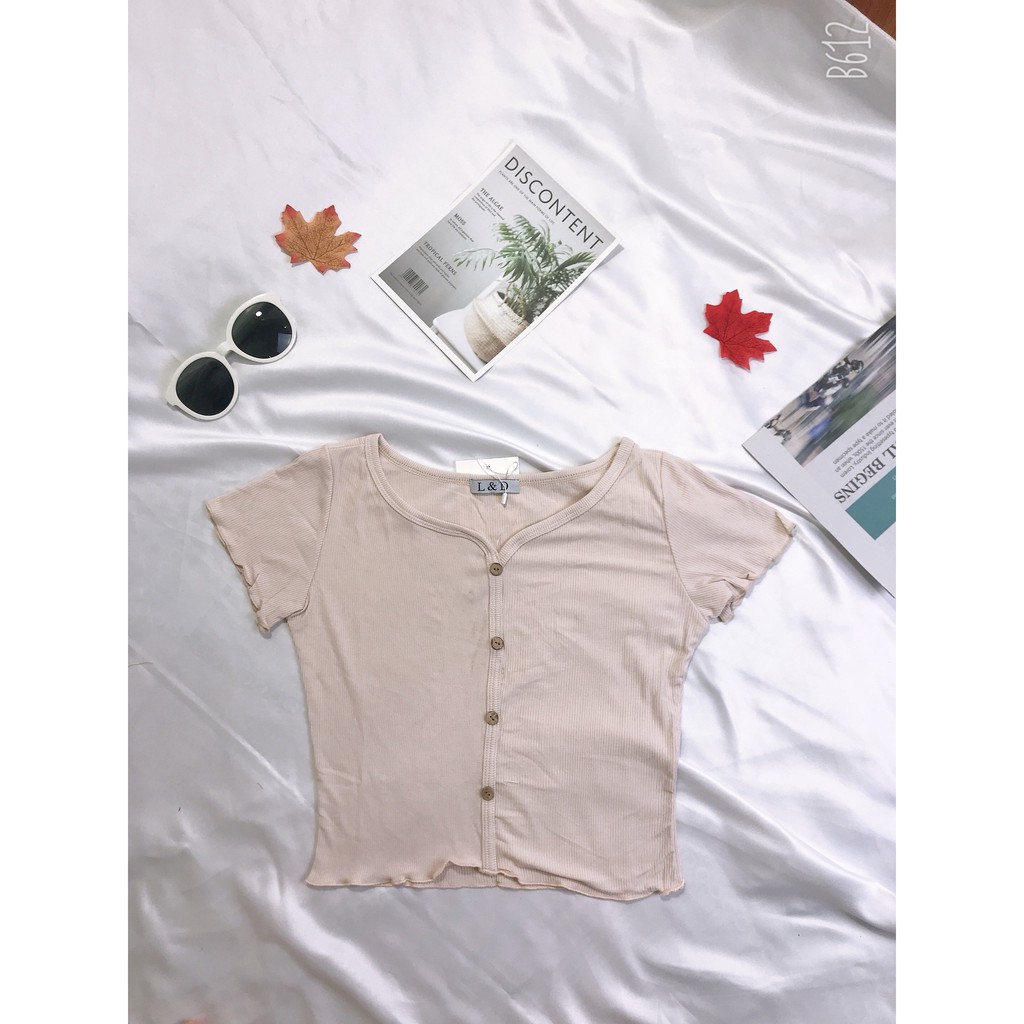 Áo len tăm nữ croptop, áo cộc cổ tim cách điệu đủ màu | BigBuy360 - bigbuy360.vn