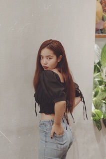 Áo Croptop Thắt Dây
