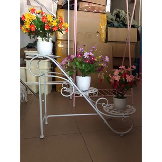 Kệ - giá sắt để chậu hoa