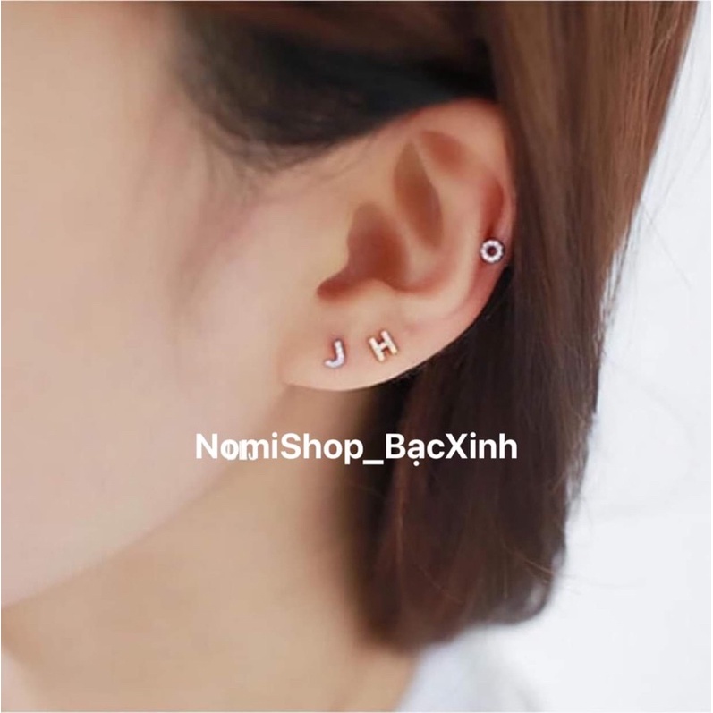 Bông tai chữ cái Bạc Ta, nhẹ nhàng cá tính. Độc đáo đậm nét riêng Mainomi Shop Bạc Xinh