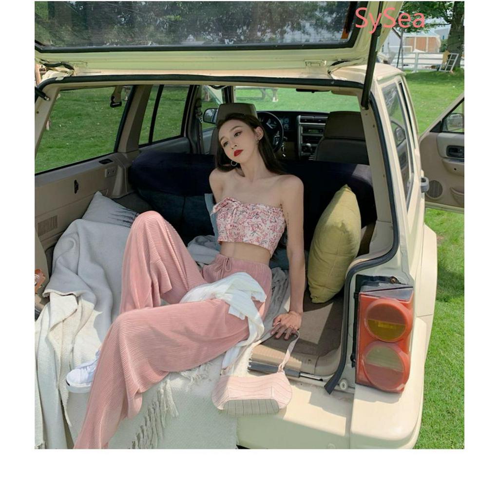 Áo Họa Tiết Hoa Phong Cách Quyến Rũ Cho Nữ