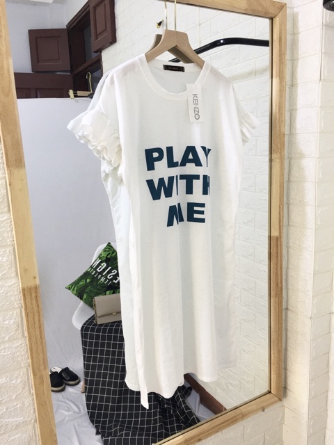 Váy suông cánh tiên Play dáng dài form rộng | BigBuy360 - bigbuy360.vn