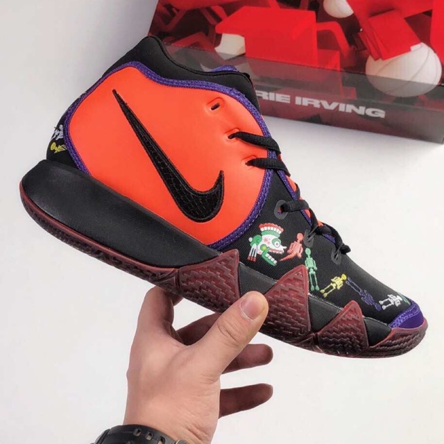 Kyrie 4 Day of the death <3 full box