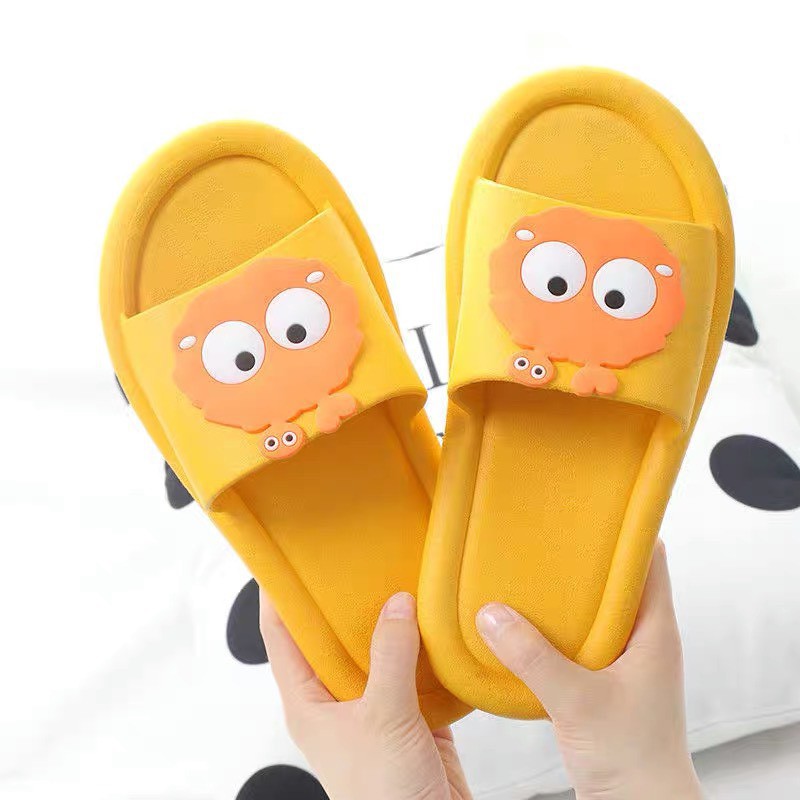 Dép hoạt hình ngộ nghĩnh