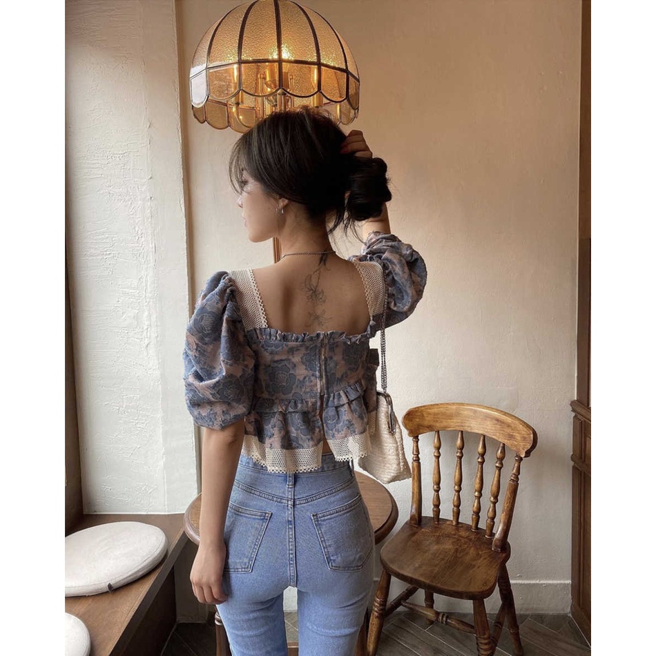 Áo croptop Tay Phồng Cổ Vuông In Họa Tiết Hoa Thời Trang Hàn Quốc Xinh Xắn Cho Nữ