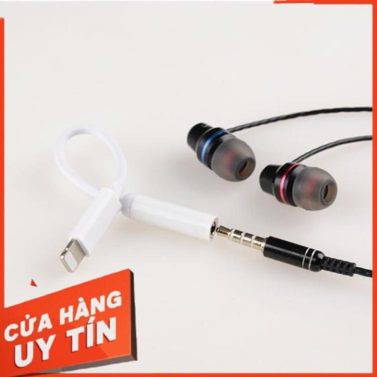 CHÍNH HÃNG- Cáp chuyển Lightning sang tai nghe jack 3.5mm IP