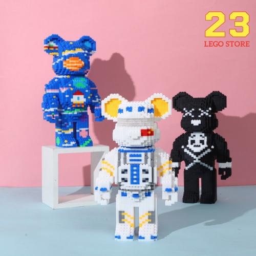 Bộ đồ chơi lắp ghép gấu BearBrick cỡ lớn 20-36cm  có tặng kèm búa lắp ráp, đèn led