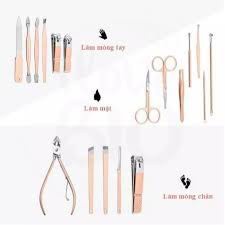 Bộ Bấm Móng Tay 18 Món Màu Hồng Cao Cấp