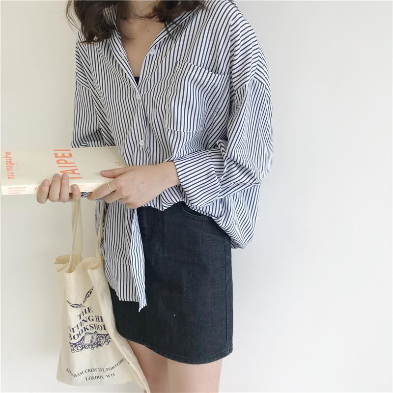 PinkyLaHouse - Áo sơmi sọc xanh