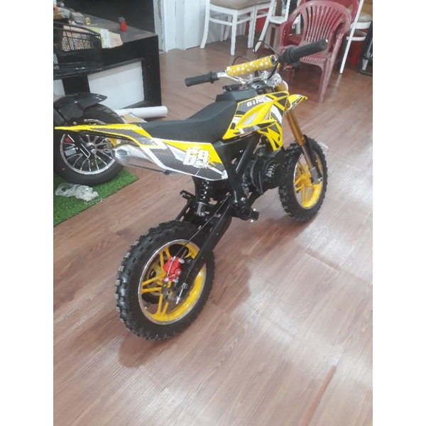 xe cào cào mini