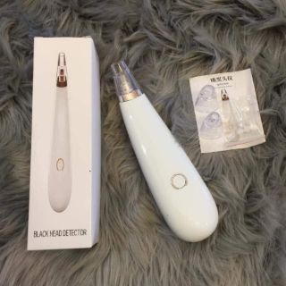 Máy hút mụn cầm tay black head detector-8030