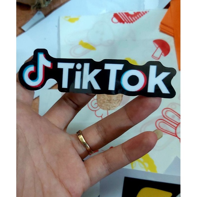 Tem Decal Tik Tok Ngang Dán Xe Nón Giá Rẻ