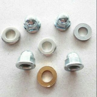 Ốc đầu máy xi .6ly .7ly x 1 bộ...