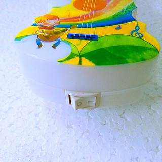Đèn ngủ mini hình cây đàn [giao ngẫu nhiên]