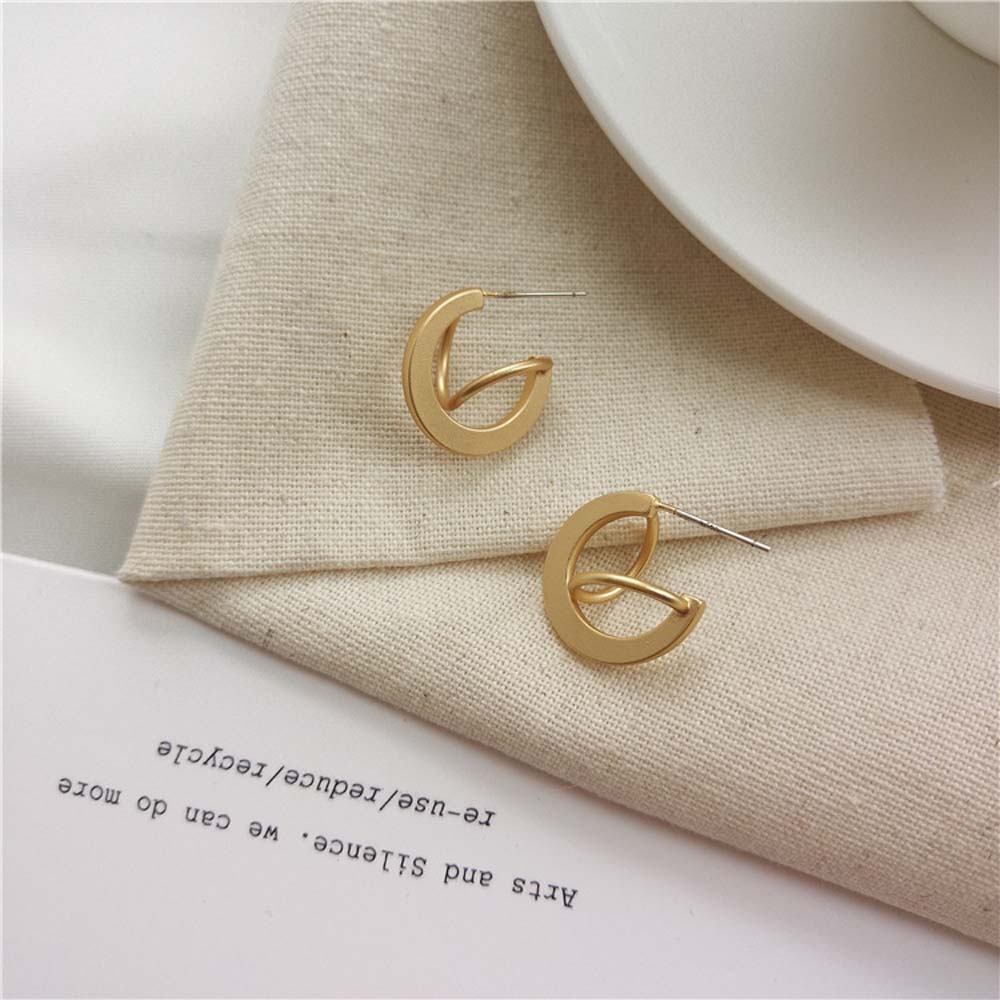 Hoa Tai Dáng Dài Thiết Kế Hình Học Sáng Tạo Cho Nữ