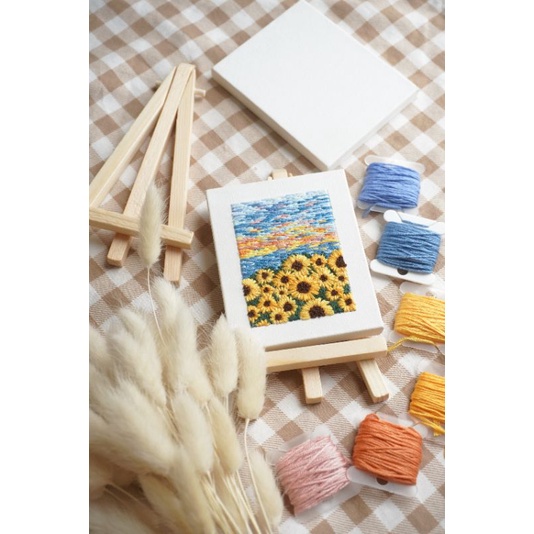 Bộ kit thêu tranh canvas mini 8x10cm decor phòng (có nhận theo yêu cầu) | BigBuy360 - bigbuy360.vn
