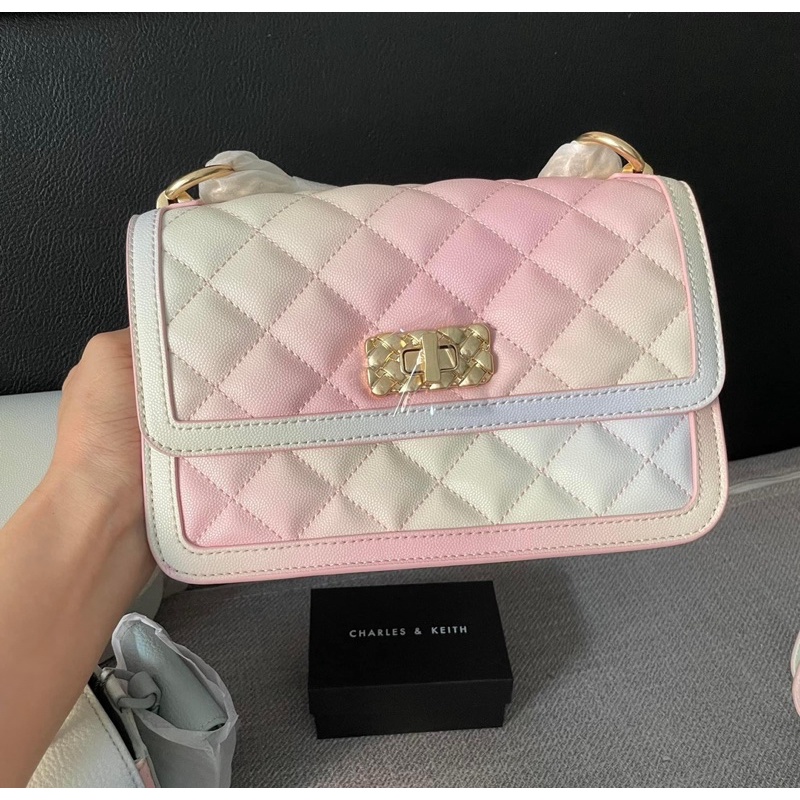 Túi loang hồng ô trám