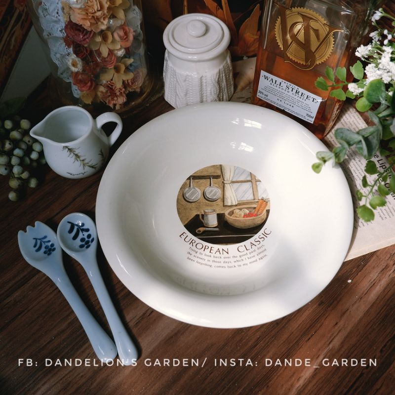 Dĩa vintage retro lòng sâu