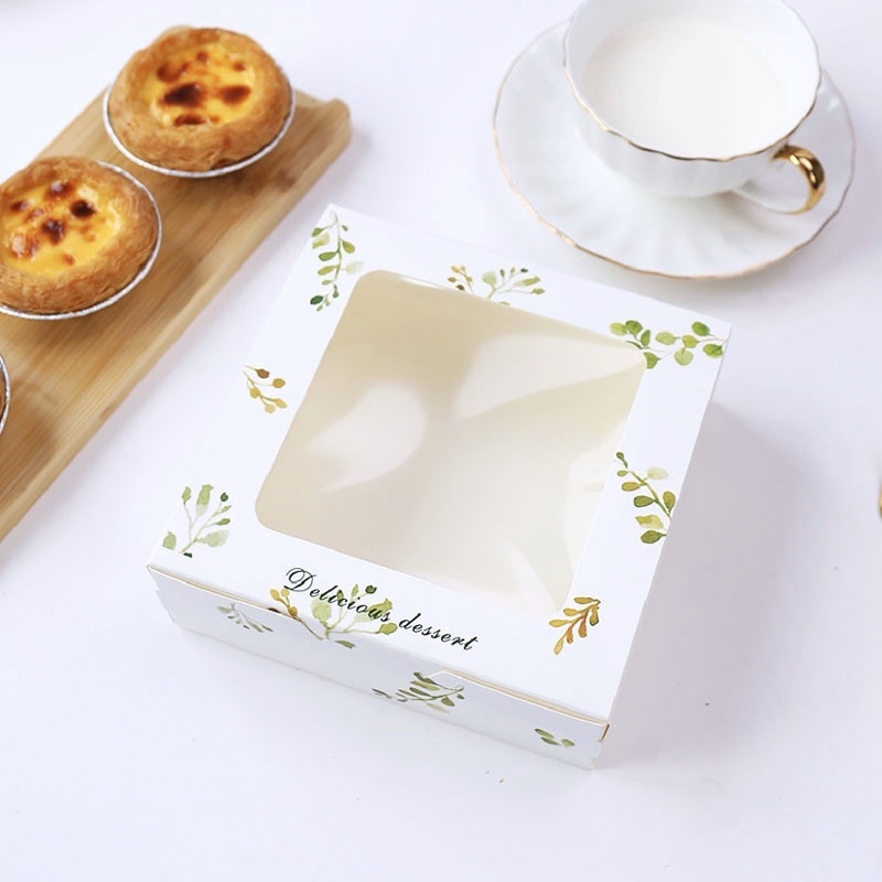 Hộp đựng bánh nắp kính họa tiết hoa nhí