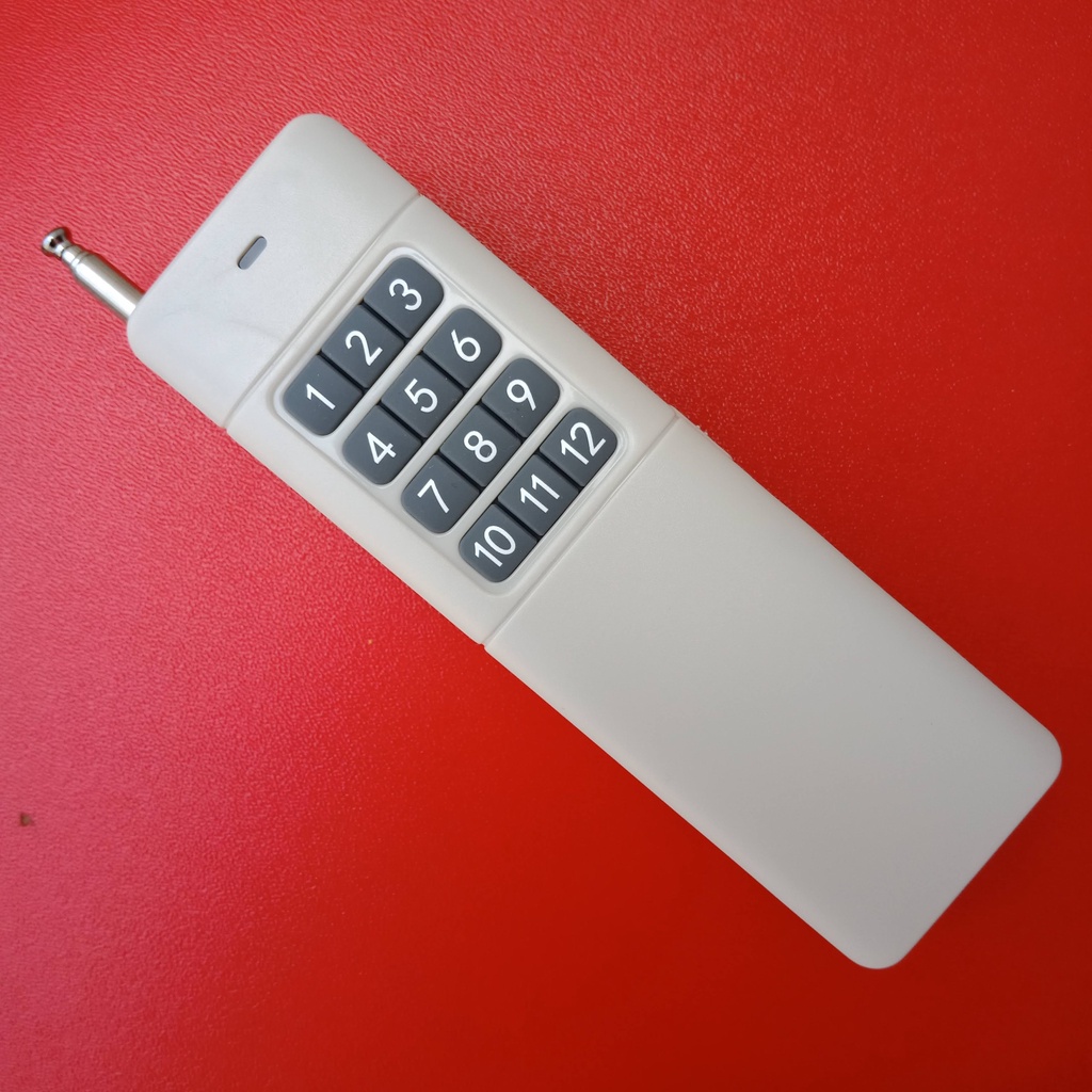 Tay Remote điều khiển 12 nút (12 kênh), Pin 9V, tần số 315Mhz / 433Mhz