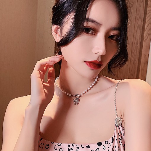 Choker ngọc sang chảnh trendy