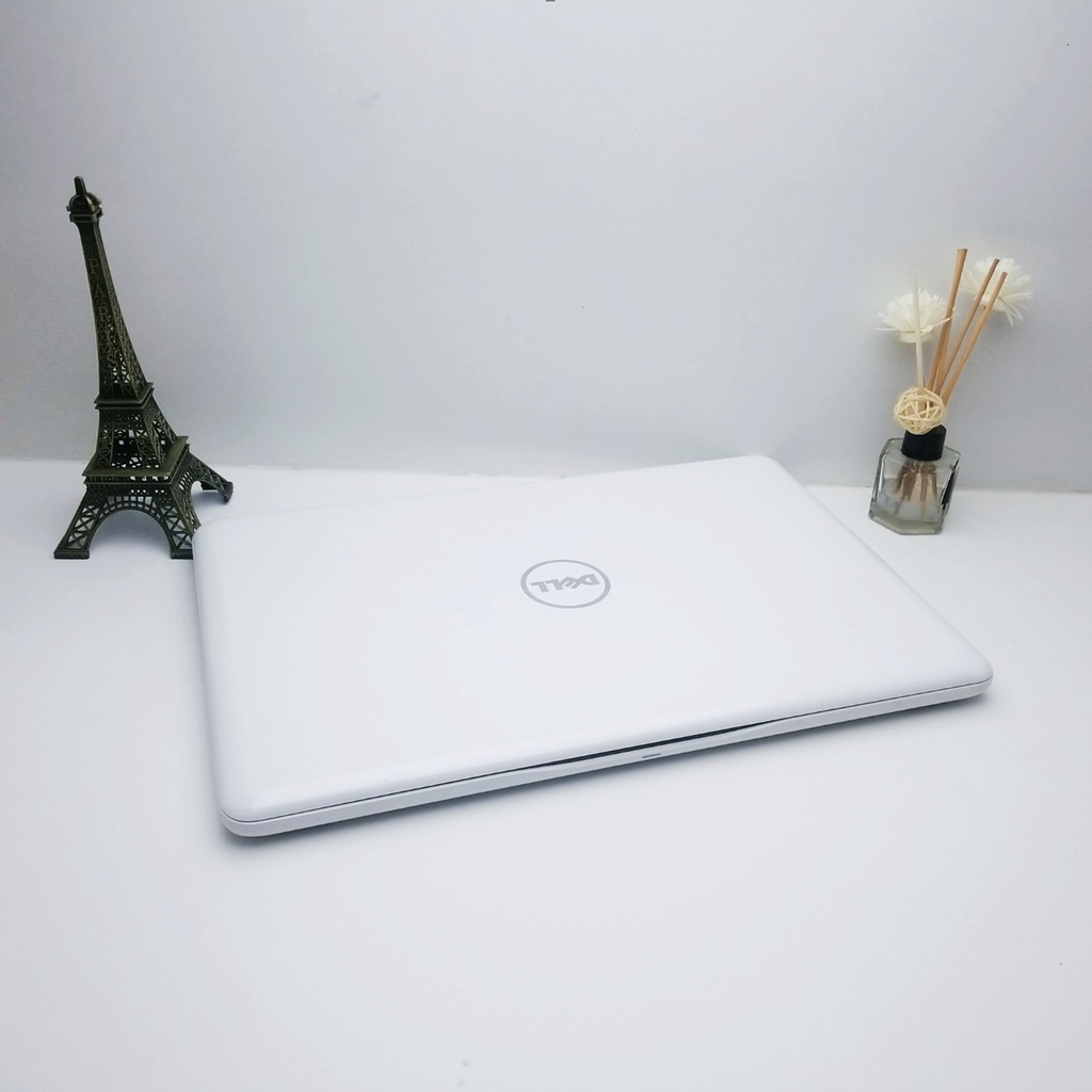 Laptop Dell inspiron 5567 Màu trắng đẹp