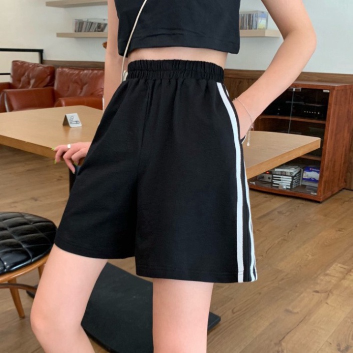 Quần short ống rộng Unisex CRQ022 cạp cao lưng thun viền sọc pyenstore