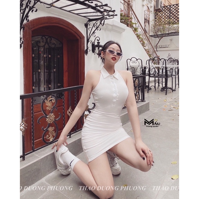 váy body yếm cổ đức