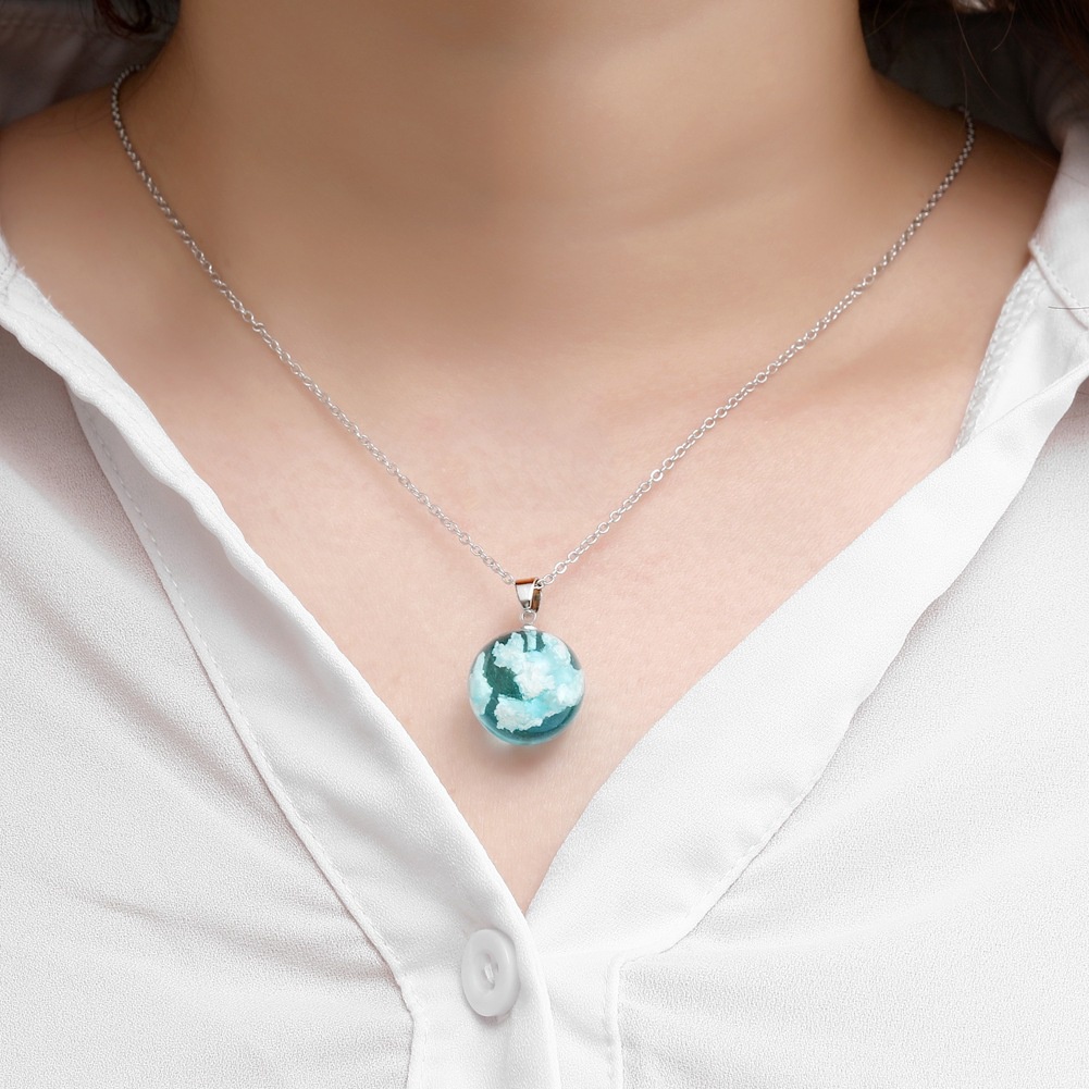 Dây Chuyền Mặt Hình Bầu Trời Xanh / Đám Mây / Mặt Trăng Bằng Nhựa Trong Suốt Thời Trang Cho Nữ