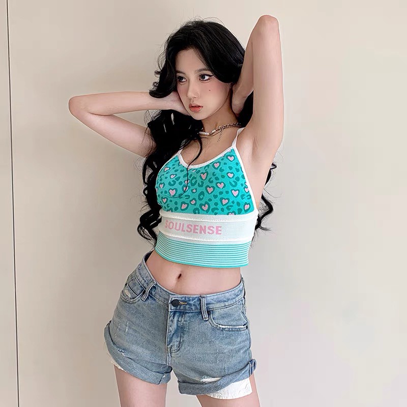 Áo Croptop 2 dây Họa Tiết Trái Tim LSEOUL A2537 Năng Động Quyến Rũ Gợi Cảm