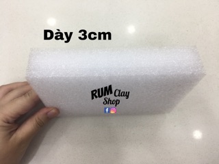 Mút xốp cắm phơi tượng đất sét