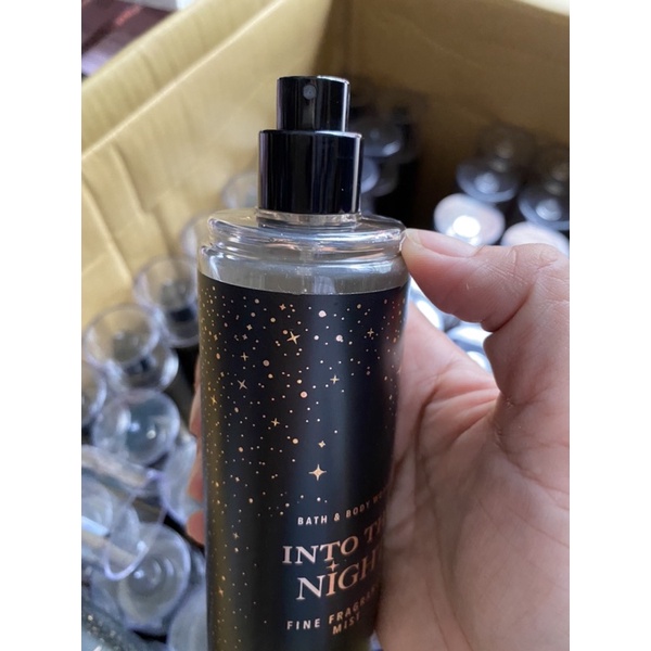 Xịt thơm Bath and Body Works-INTO THE NIGHT  236ml-MẪU MỚI