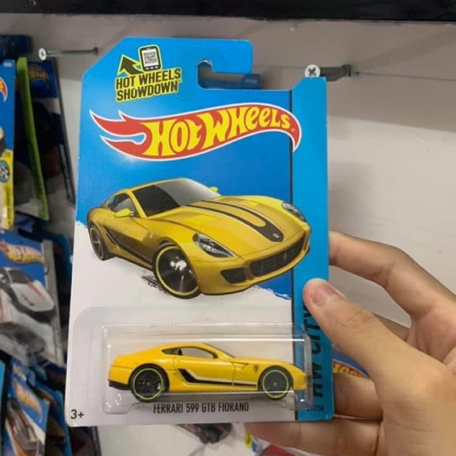Xe Hot Wheels Ferrari 599 GTB Fiorano