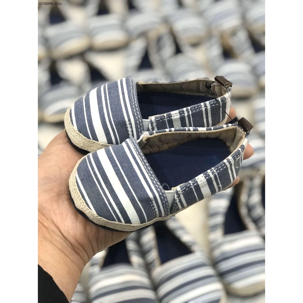 Giày HM dư xịn cho bé