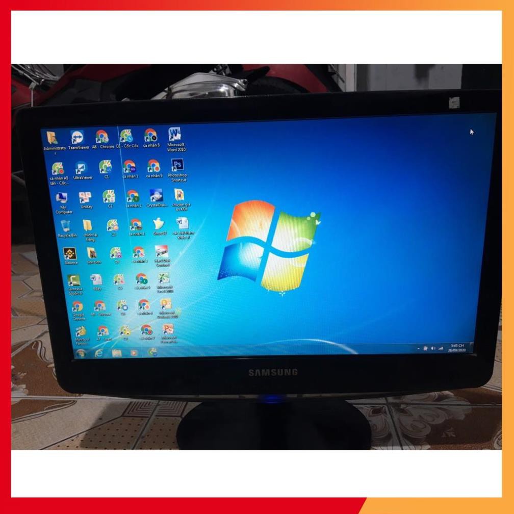 Lcd samsung B1930N Wide bị sọc 1-2 kẻ thanh lí cho ae dùng kỹ thuật hoặc lắp  làm màn hiển thị camera