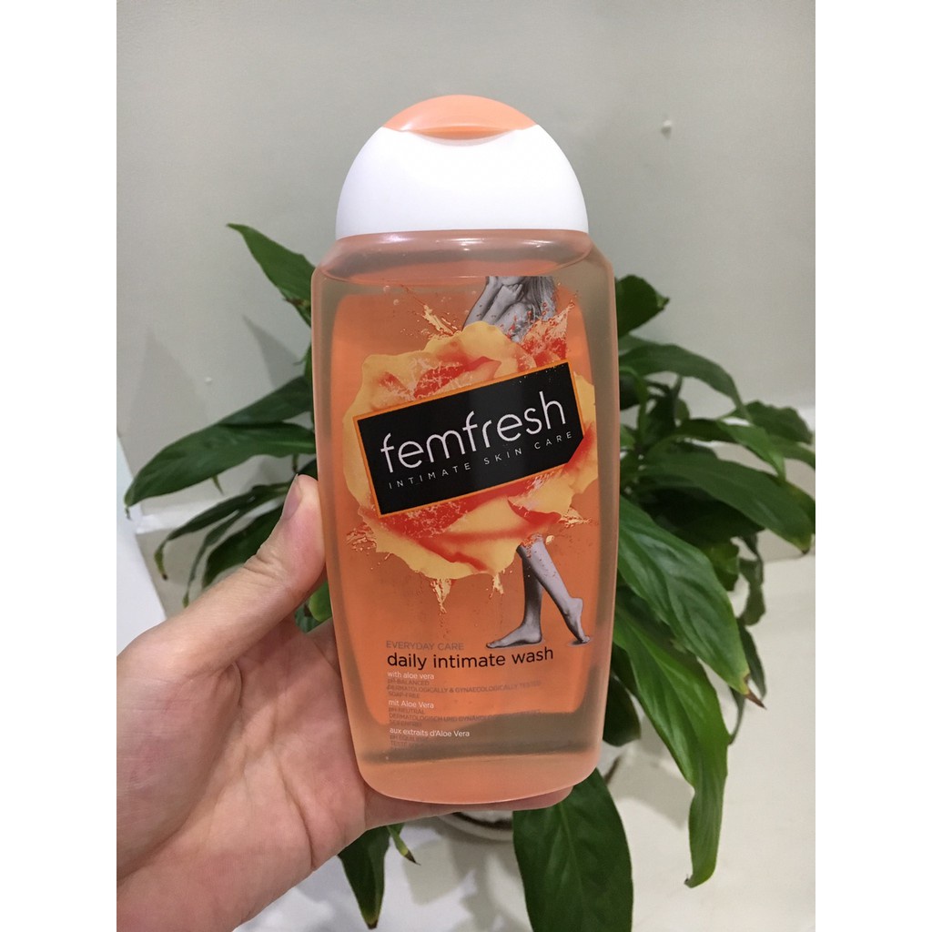 Dung dịch vệ sinh phụ nữ Femfresh Daily Intimate Wash (Màu Cam)