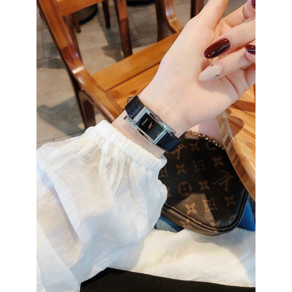 Đồng hồ Nữ VERSACE Greca Icon VELU00219 Dây Da | BigBuy360 - bigbuy360.vn