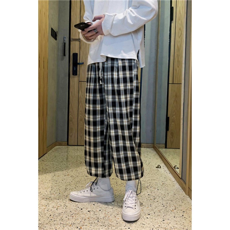 Quần jogger nam Mavota quần kẻ caro ống rộng hottrend Unisex QKRG029
