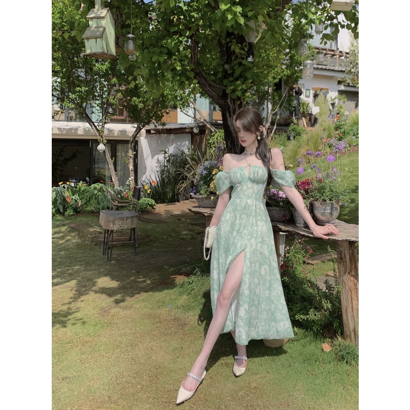𝑩𝒆𝒓𝒏𝒊𝒆 𝑫𝒓𝒆𝒔𝒔 | Đầm Hoa Nhí Dáng Dài Màu Xanh Bơ Tay Phồng Xẻ Tà, Đầm Maxi Hoa Nhí Đi Biển Chất Voan 2 Lớp Nhẹ Nhàng